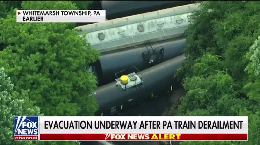 Train Derailment,  White Substance?