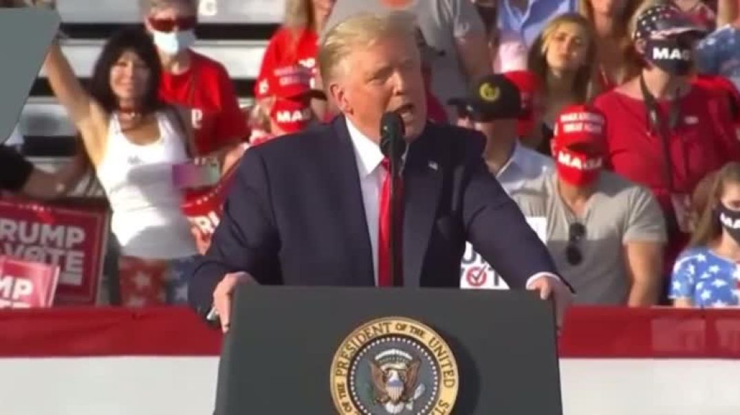 TRUMP Singing Rich Men North of Richmond